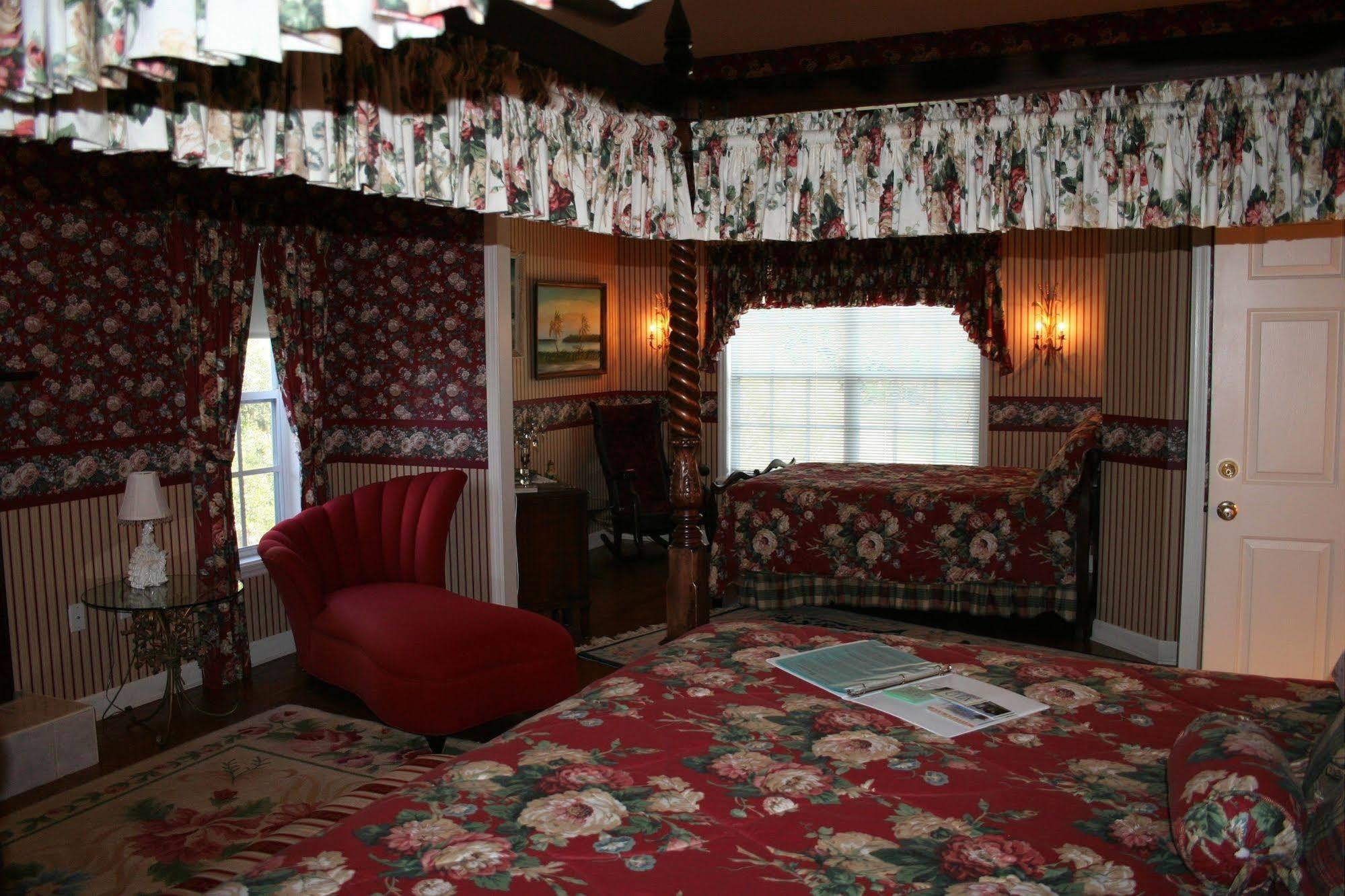 Heron Cay Lakeview Bed & Breakfast 芒特多拉 外观 照片