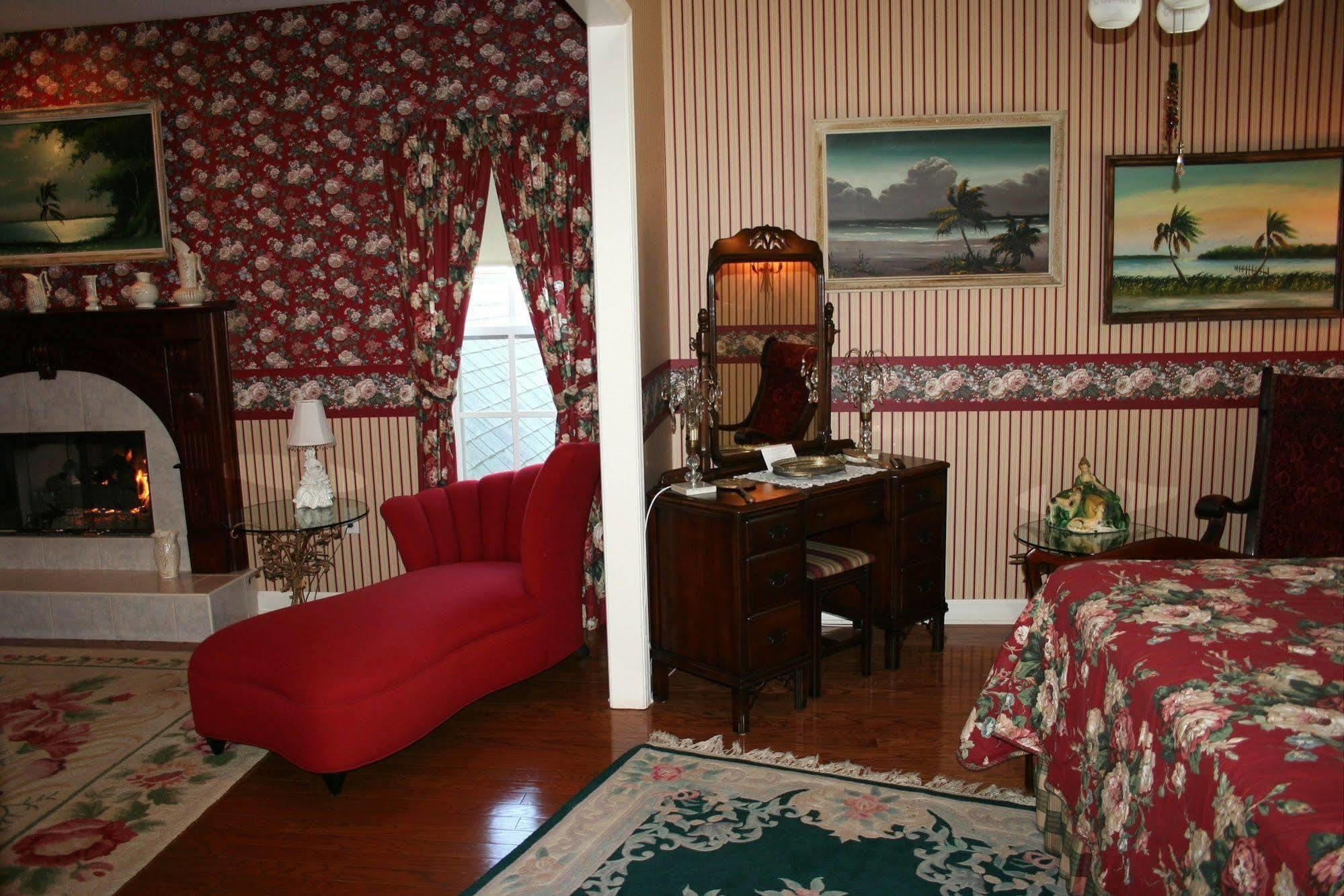 Heron Cay Lakeview Bed & Breakfast 芒特多拉 外观 照片
